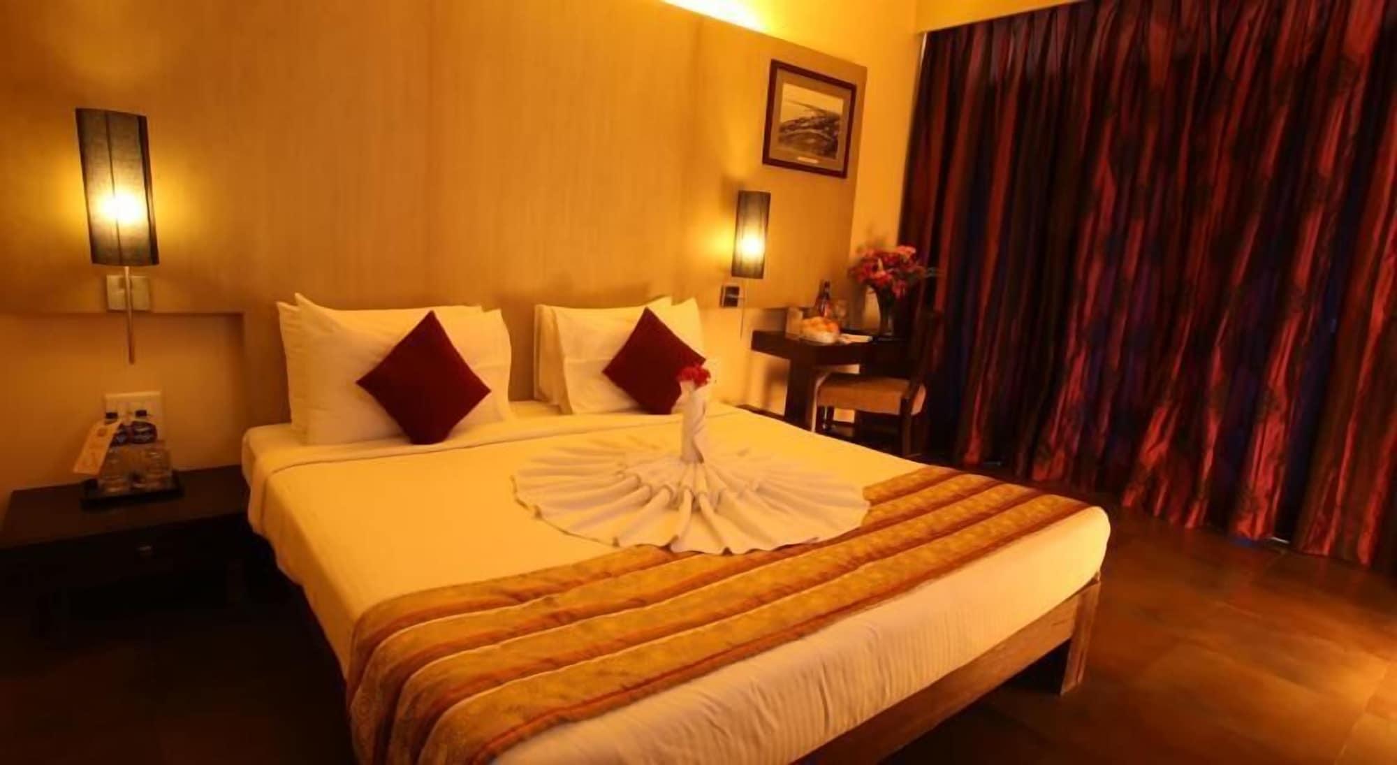 Marquis Beach Resort Кандолим Екстериор снимка