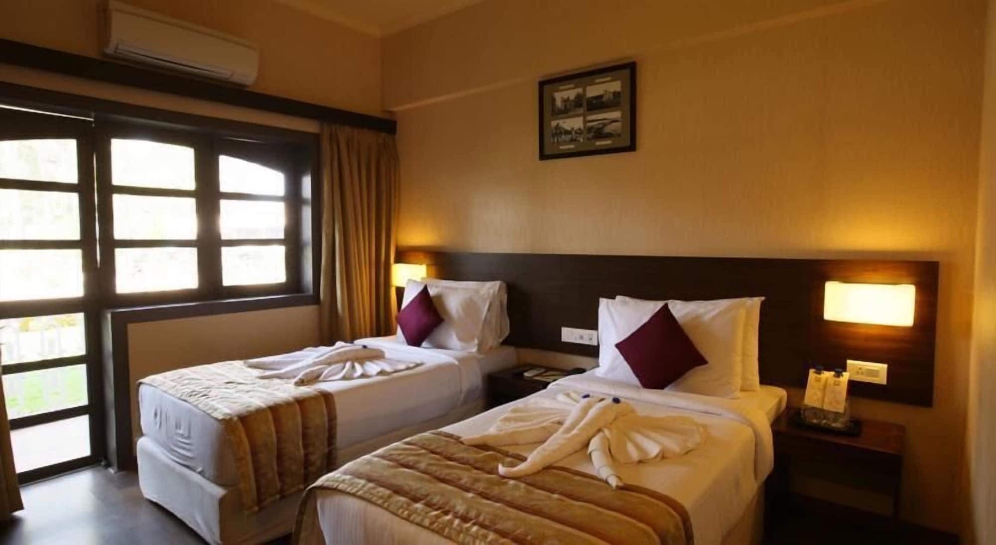 Marquis Beach Resort Кандолим Екстериор снимка