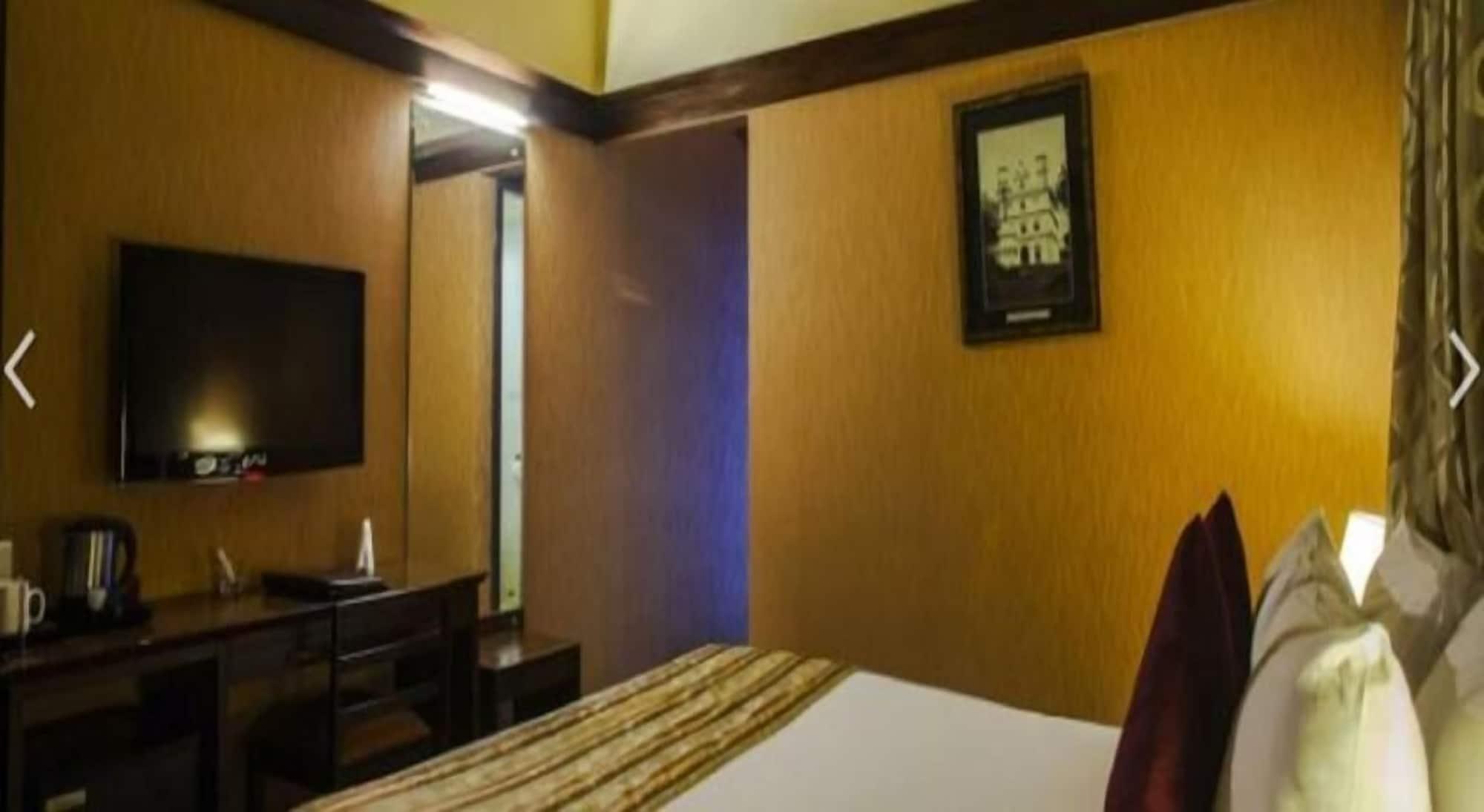 Marquis Beach Resort Кандолим Екстериор снимка