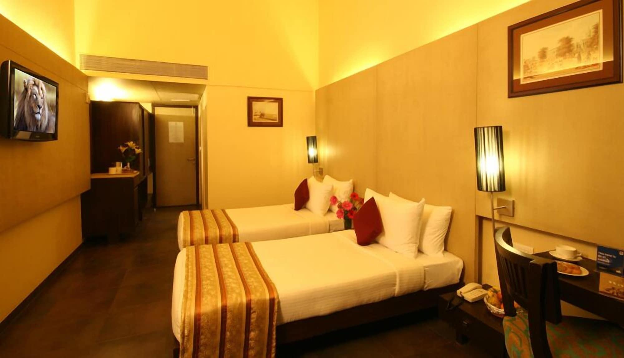 Marquis Beach Resort Кандолим Екстериор снимка