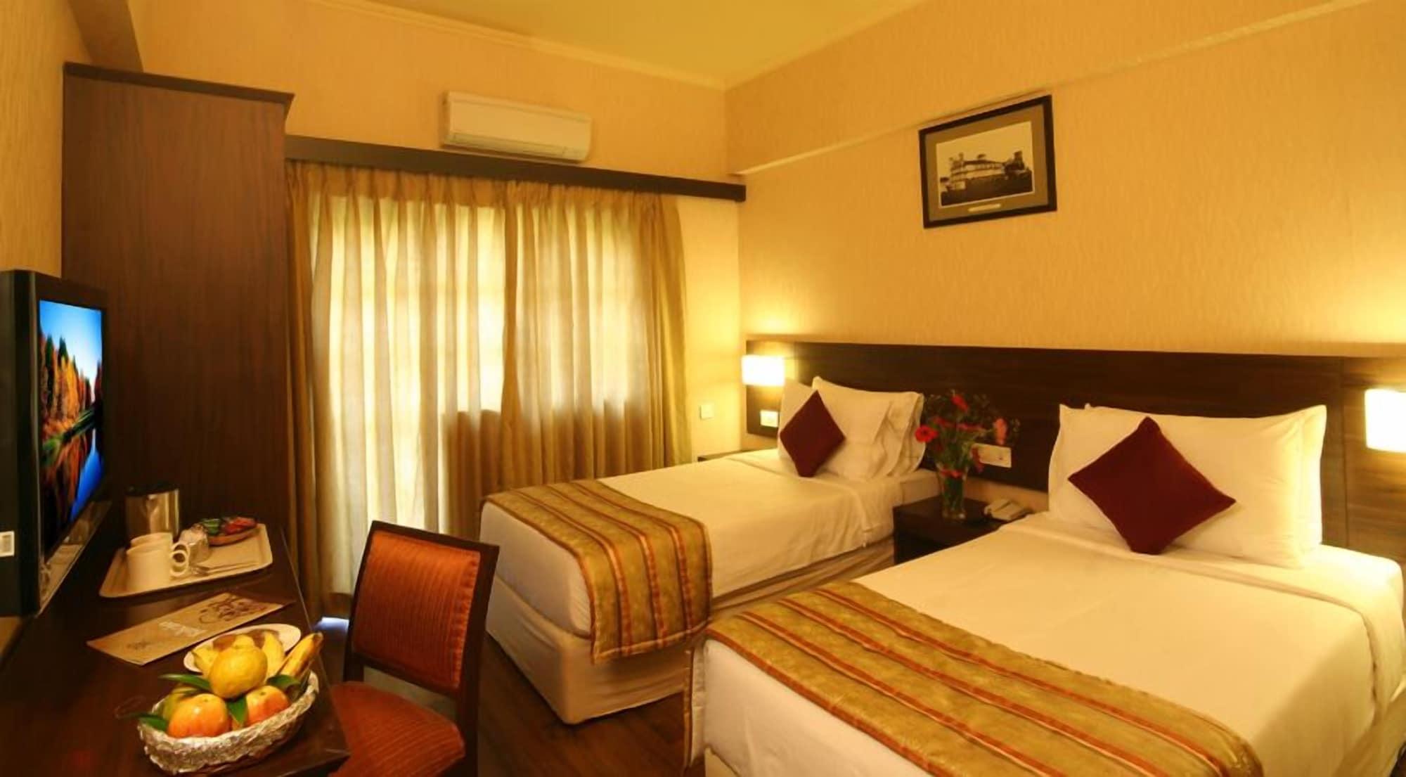 Marquis Beach Resort Кандолим Екстериор снимка
