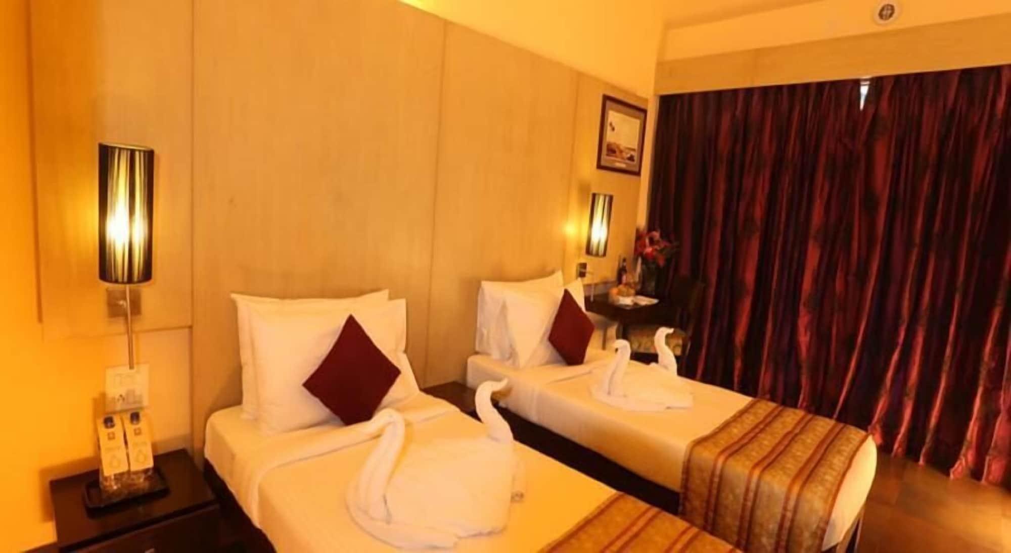 Marquis Beach Resort Кандолим Екстериор снимка