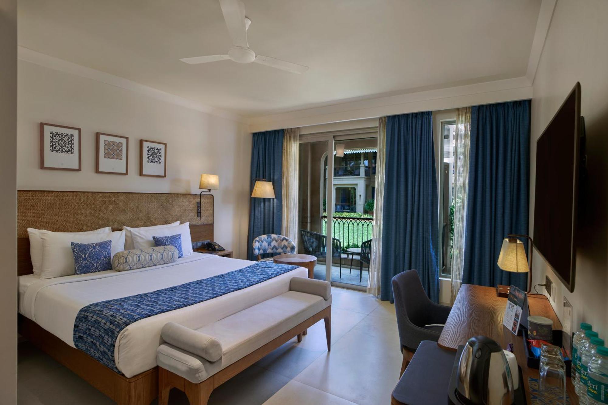 Marquis Beach Resort Кандолим Екстериор снимка