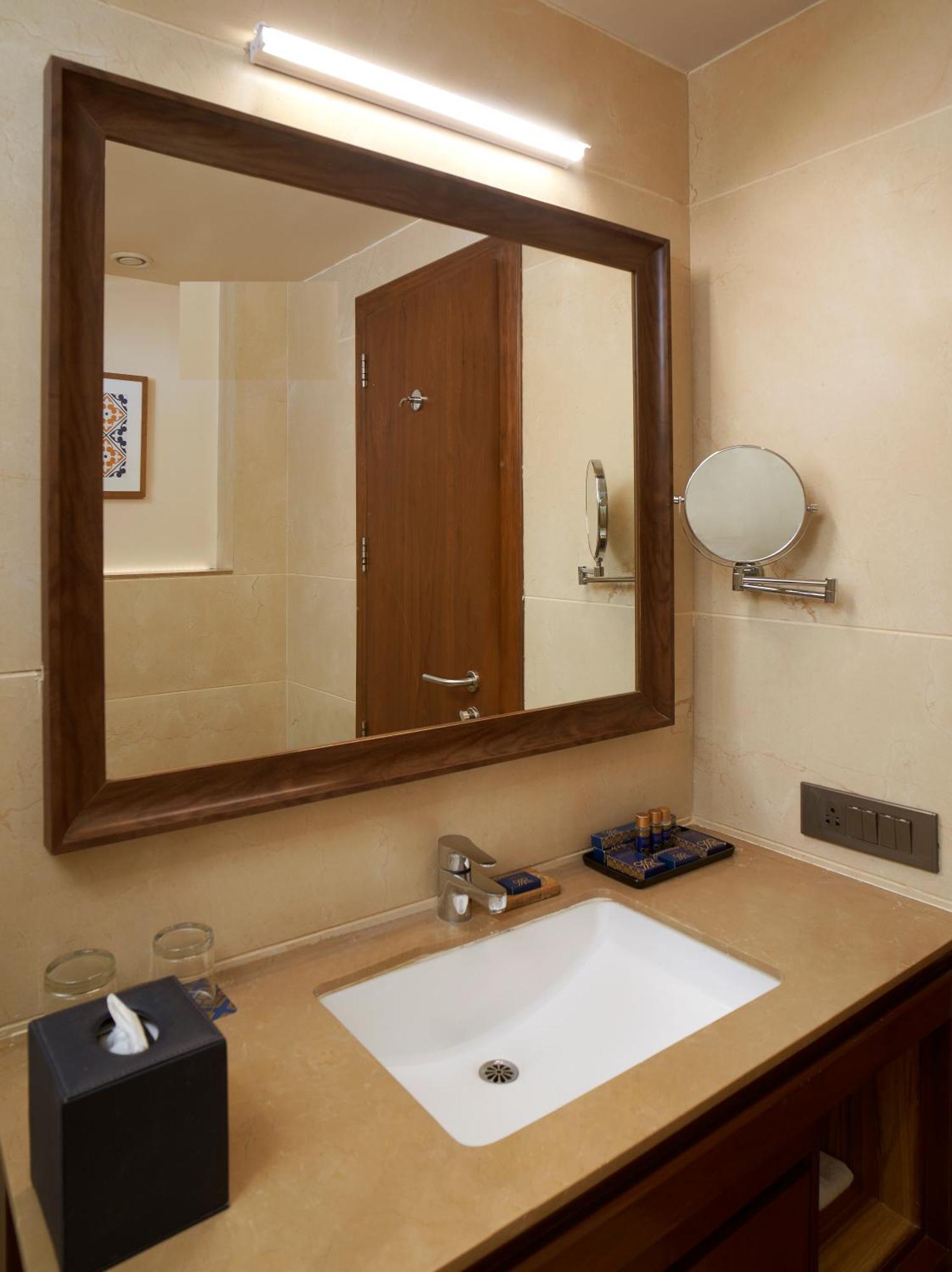Marquis Beach Resort Кандолим Екстериор снимка