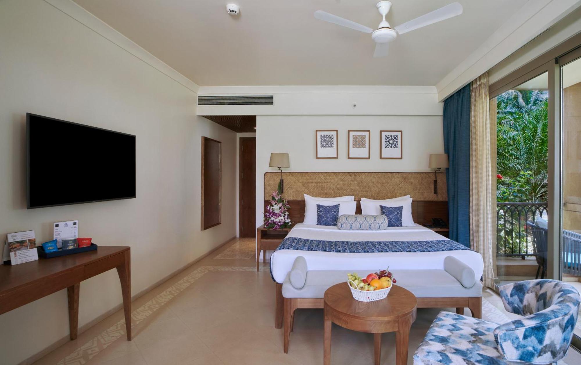 Marquis Beach Resort Кандолим Екстериор снимка