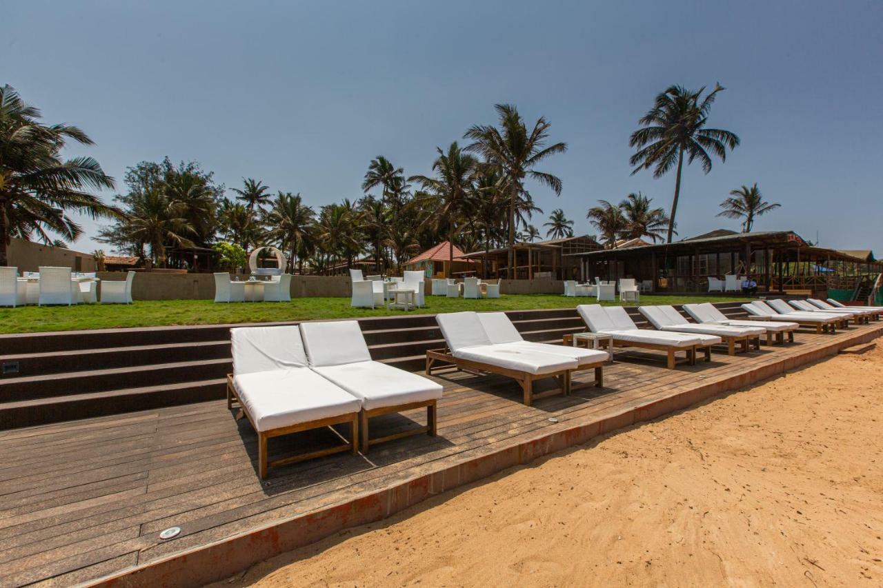 Marquis Beach Resort Кандолим Екстериор снимка
